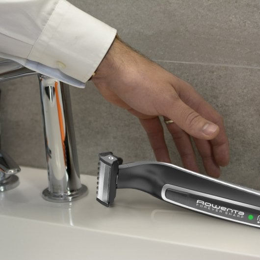 Rowenta Forever Sharp Aparador Híbrido Preto