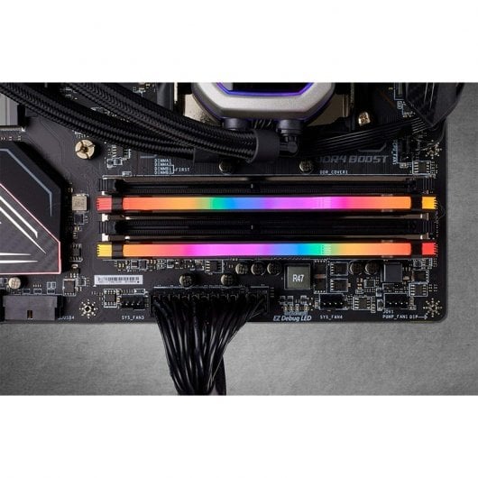 Corsair Vengeance RGB Pro DDR4 3200 PC4-25600 32GB 2x16GB CL16 Negra
