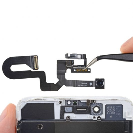 Caméra avant de remplacement Clapio + bande de connexion pour iPhone 8 Plus