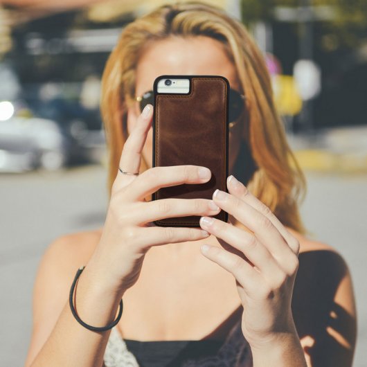 Étui en cuir véritable Akashi pour iPhone 6 Plus/6S Plus/7 Plus/8 Plus
