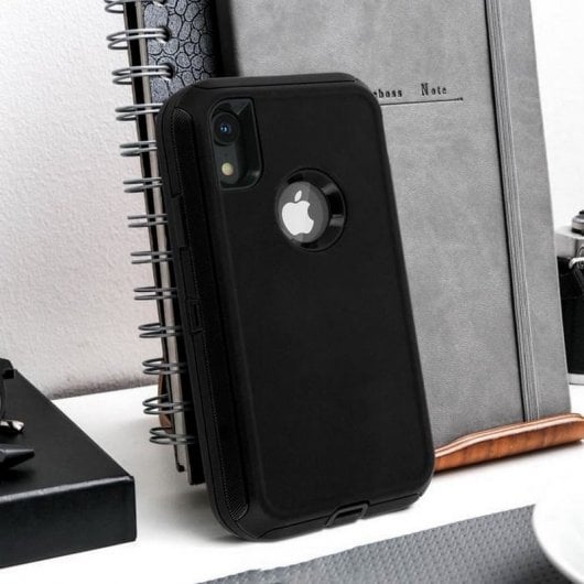 Custodia protettiva nera Avizar per iPhone XR