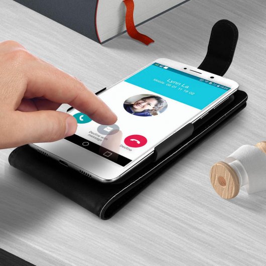 Avizar Schwarze vertikale Hülle für Smartphones von 4,7 bis 5 Zoll