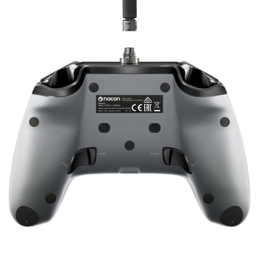 Nacon Revolution Pro Controller para PS4 Gris
