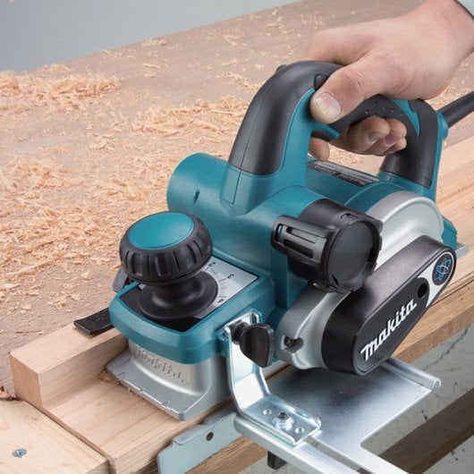 Makita KP0810C Cepillo Eléctrico 82mm 1050W