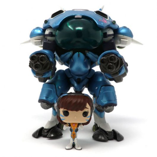 Funko Pop Overwatch D.Va Blueberry Skin 6" con Meka 1.75" Exclusive