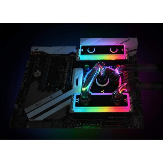 Thermaltake WaterRam RGB Liquid Cooling Memory DDR4 3200 PC4-25600 32GB 4x8GB CL16 Reacondicionado
