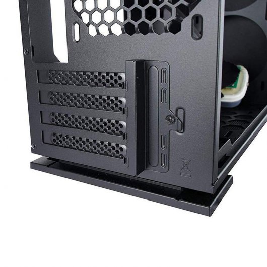 In Win 301 Mini Tower Schwarz