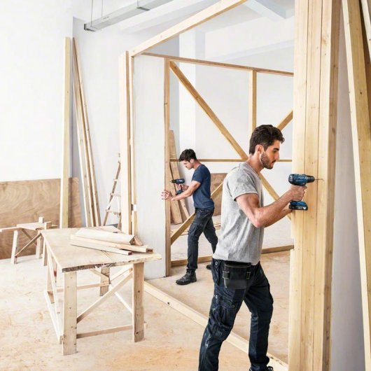 Bosch GSB 18V-21 Taladro Atornillador + 2 Baterías 18V + Cargador