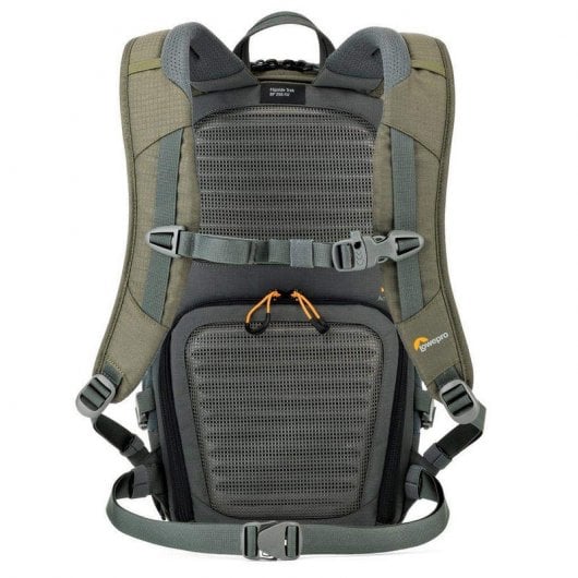 Zaino per fotocamera Lowepro Flipside Trek BP 250 AW grigio