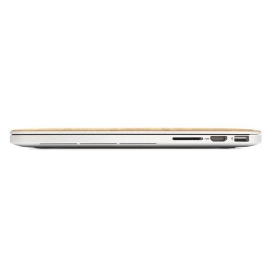 Custodia in legno di bambù EcoSkin Woodcessories per MacBook Pro 15 Touchbar