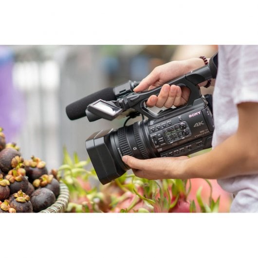 Sony HXR-NX200 Videocámara Profesional 14.2MP 4K Ultra HD