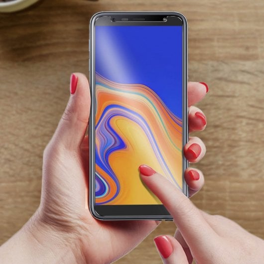 Avizar Flexibler, kratzfester Displayschutz für Samsung Galaxy J6 Plus