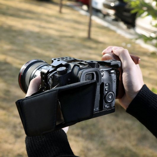 SmallRig 2049 Jaula de Accesorios para Panasonic Lumix GH5