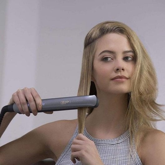 Prancha de Cabelo Cerâmica Remington Keratin Protect S8598 230ºC 5 Definições Queratina Desligar Automático Visor Cinzento