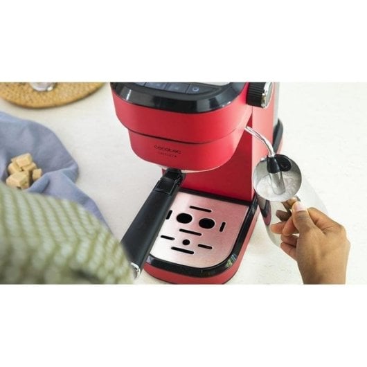 Cafetière Espresso Semi-Automatique Cecotec Cafelizzia 790 Shiny 1,2L 20 bars avec mousseur