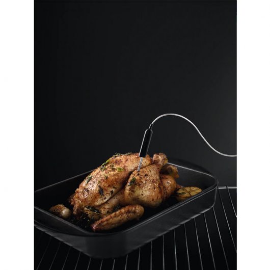 AEG BSE577321M Horno Multifunción Pirolítico 72L Acero Inoxidable