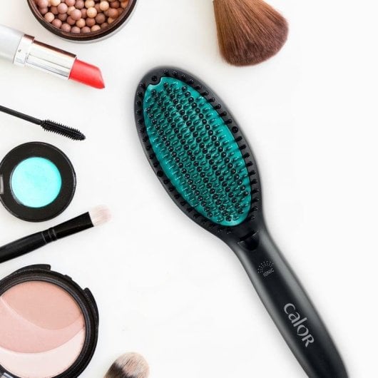 Prancha de Cabelo Cerâmica Rowenta Power Straight CF5820F0 200ºC 3 Definições Iónica Turquesa