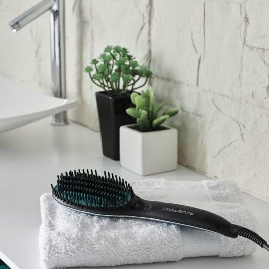 Prancha de Cabelo Cerâmica Rowenta Power Straight CF5820F0 200ºC 3 Definições Iónica Turquesa