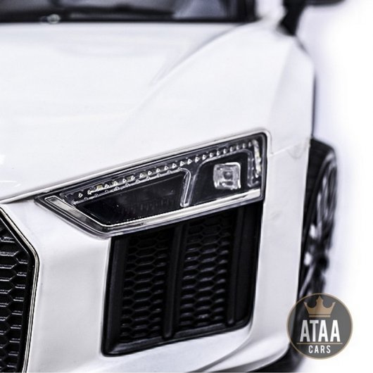 Ataa Cars Coche Eléctrico con Licencia Audi R8 Spyder 12V Blanco