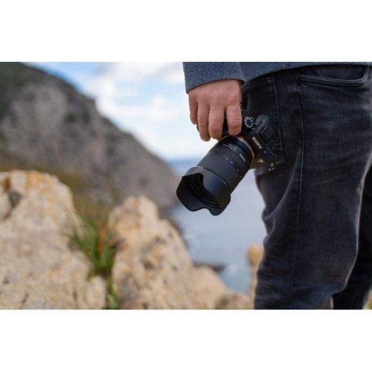 Objetivo Tamron 17-28mm F2.8 Di III RXD Zoom Ultra Grande Angular Montagem Sony E