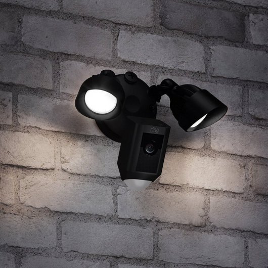 Telecamera di sicurezza Ring Floodlight Cam con sensore di movimento e luci a LED