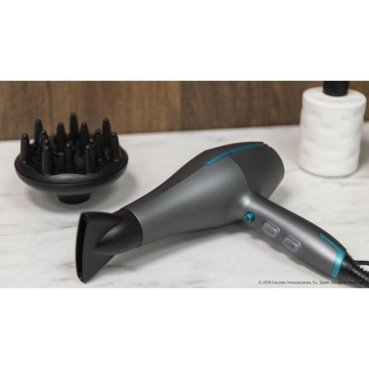 Sèche-cheveux Ionique Professionnel Cecotec Bamba IoniCare 5300 Maxi Aura Black 2200W 3 Températures 2 Vitesses avec Diffuseur Noir
