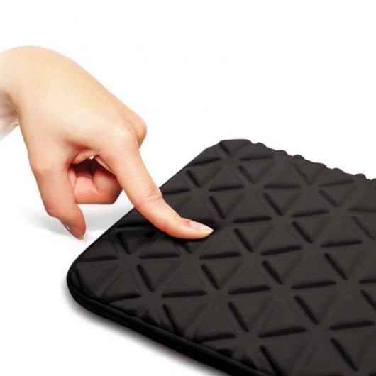 iLuv Funda de Neopreno para Tablets hasta 10.1"