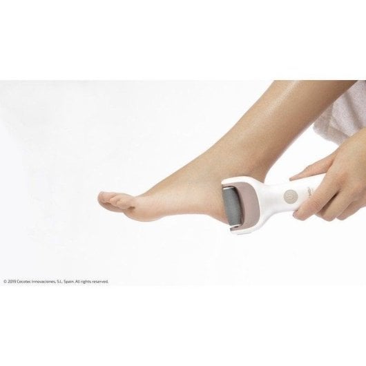 Lima elétrica Cecotec Bamba SkinCare Silky bateria lítio 2 rolos ergonómica