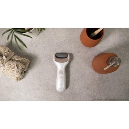 Lima elétrica Cecotec Bamba SkinCare Silky bateria lítio 2 rolos ergonómica