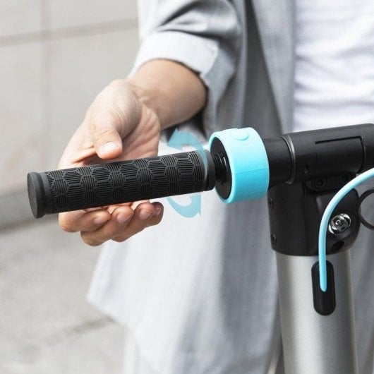 Patinete elétrico Cecotec Bongo Serie A Connected 350W Autonomia 25km Rodas 8,5" APP Preto