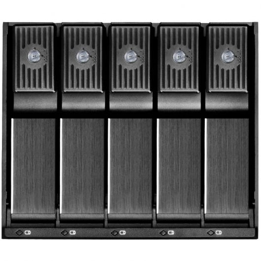 Silverstone FS305-12G Adaptador 5 Unidades 3.5" SAS 12GB/SATA 6GB a 3 Bahías 5.25"
