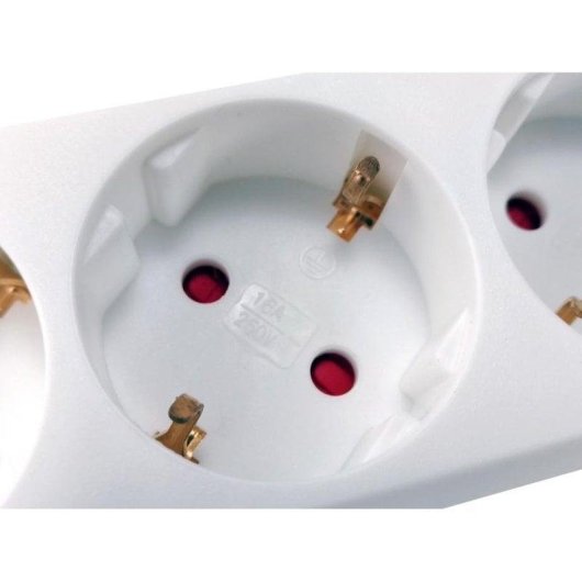 Regleta Equip 245552 6 Tomas con Interruptor Blanca y Cable 1,5 m