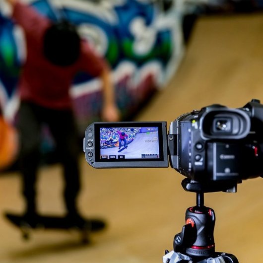 Canon Legria GX10 Videocámara 13.4MP 4K Ultra HD Wifi