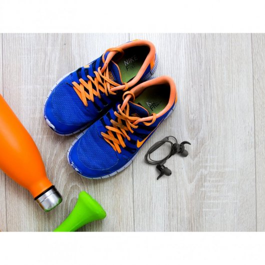 Creative Creative Outlier Sports Auriculares Sem Fios Preto