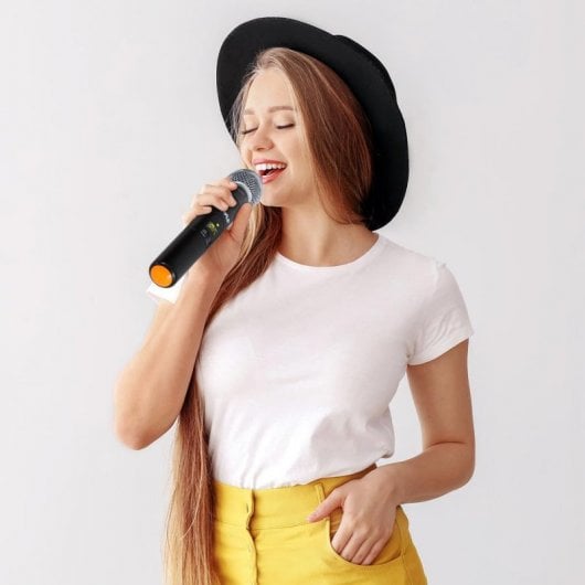 Pyle PDWM13UH Sistema de Micrófono de Mano Inalámbrico UHF