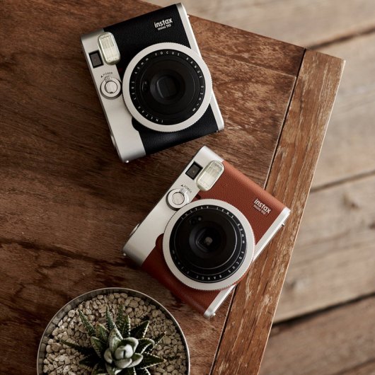 Fujifilm Instax Mini 90 Neo Classic Marrón