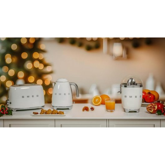 Torradeira vintage Smeg TSF01WHEU 2 ranhuras 950 W 6 niveis reaquecimento descongelacao branca