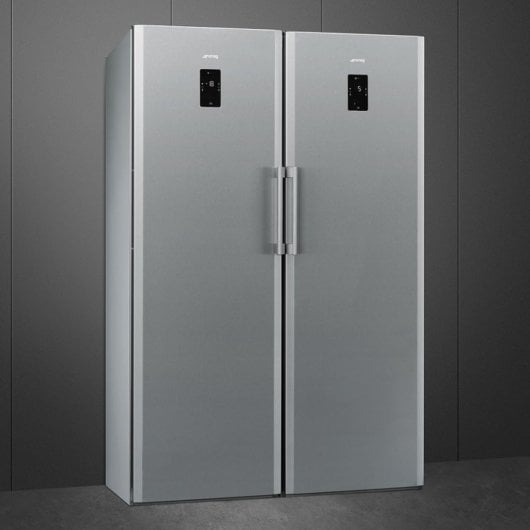 Smeg CV31X2PNE Congelador Vertical No Frost 275L A++ Inox