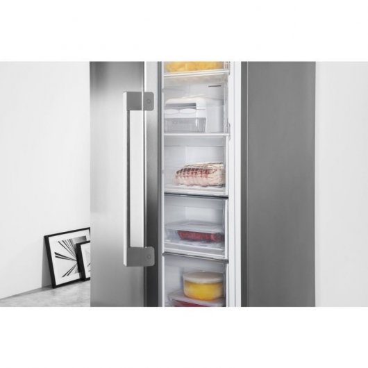 Whirlpool UW8 F2Y XBI F Congelador Vertical No Frost 260L A++ Acero Inoxidable