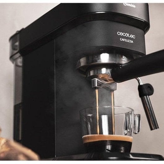 Cafetera Espresso Manuelle Cecotec Cafelizzia 790 Black 1,2 L 20 bars avec mousseur