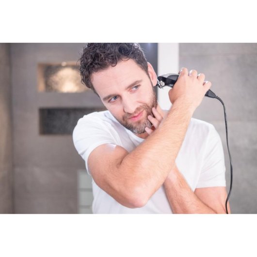 Haarschneider Wahl HomePro Kit mit Kabel 25mm 8 Längen 10 Aufsätze Selbstschärfende Klingen