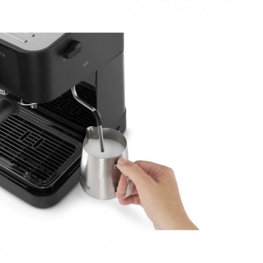 Macchina per caffè espresso DeLonghi Stilosa EC230.BK nera