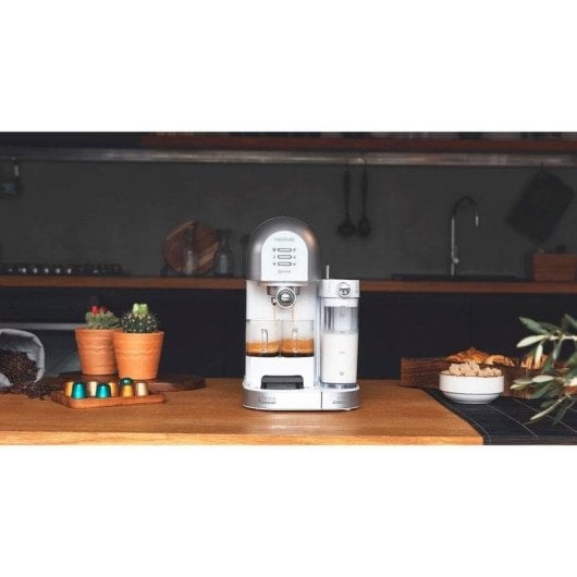 Cafeteira Semiautomática Cecotec Instant-ccino 20 Chic 1,7 L 20 bares com reservatório de leite