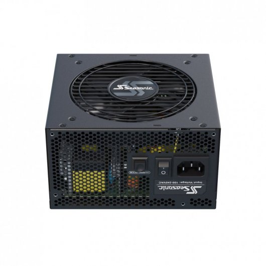 Focus stagionale PX550 550W 80 Plus Platinum completamente modulare