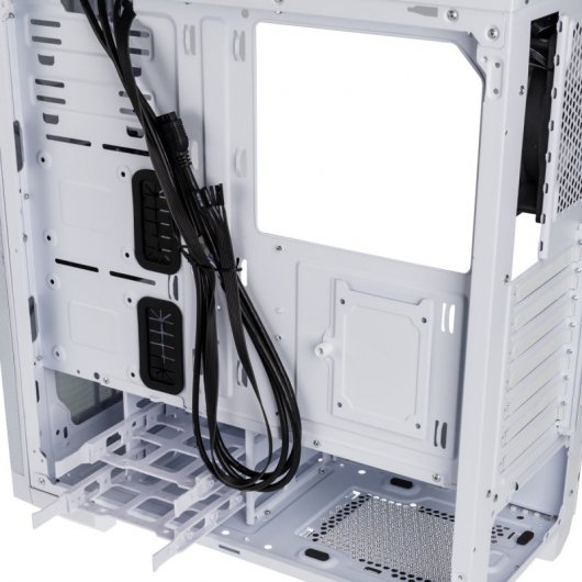 Bitfenix Nova Mesh RGB Blanca