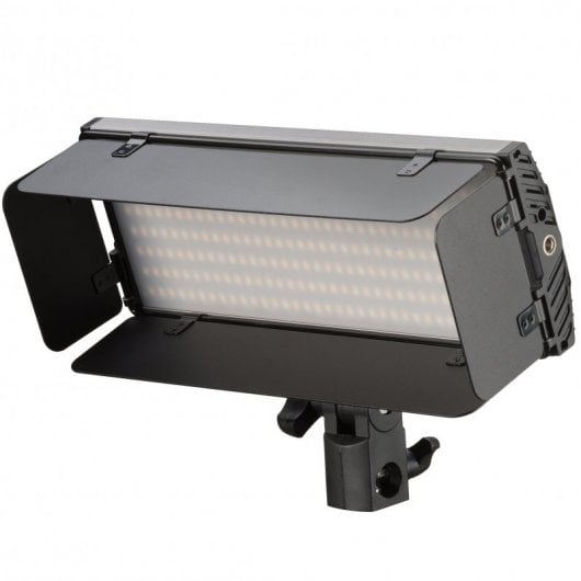 Lampe torche LED à intensité variable Bresser PT-30B-II