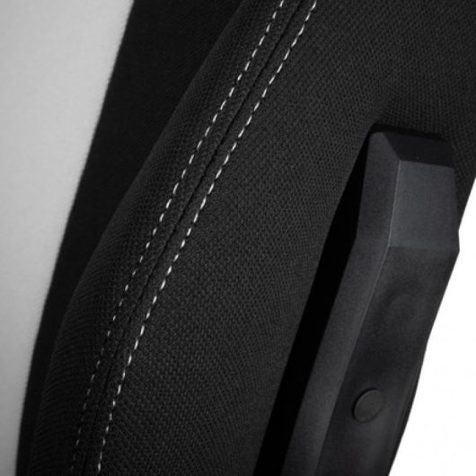 Chaise de jeu Nitro Concepts E250 noir/blanc