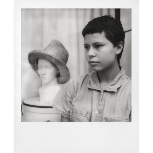 Pellicola istantanea Polaroid i-Type in bianco e nero per fotocamere Polaroid