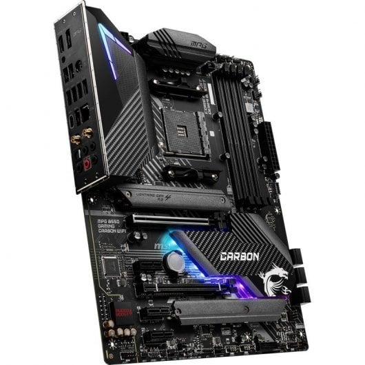 MSI MPG B550 GAMING CARBON WIFI 