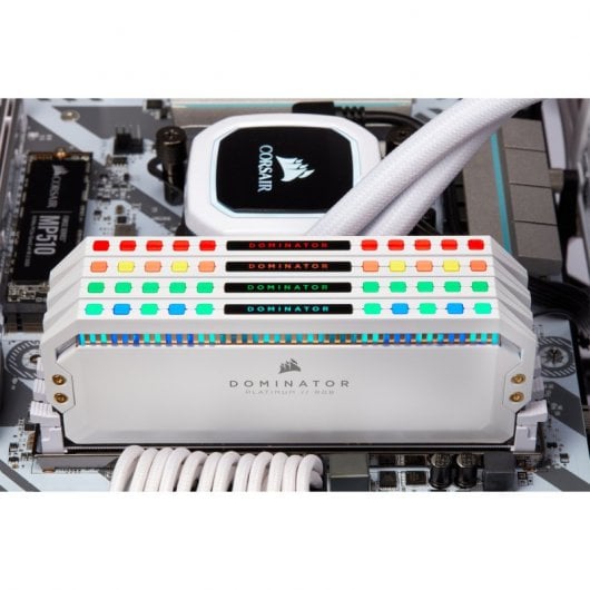 Corsair Dominator Platinum White DDR4 3200MHz PC4-25600 32GB 4x8GB CL16 Blanca